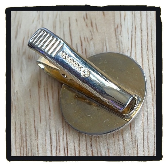 💕Beautiful Vintage Sailboat Tie Clip💕 - Picture 2 of 5